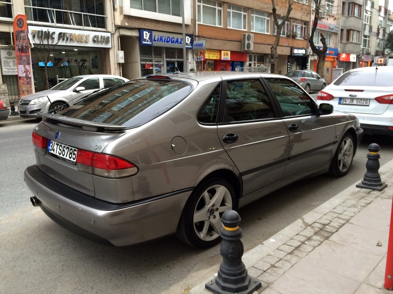 D82Enl.jpg
