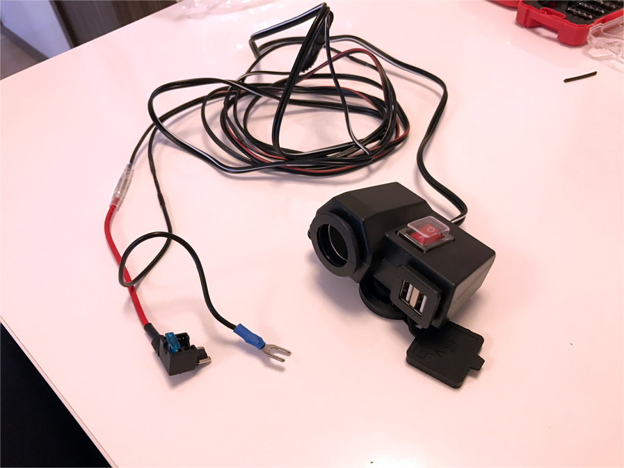 R1bWLG.jpg