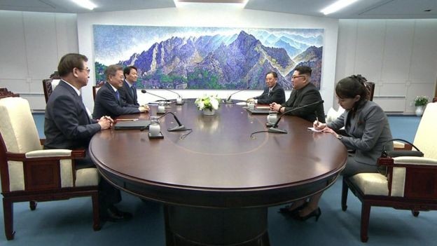 Güney Kore ile Kuzey Kore'nin Kim Jong-un 'yeni tarihi' sözü verdi 0EdvA8