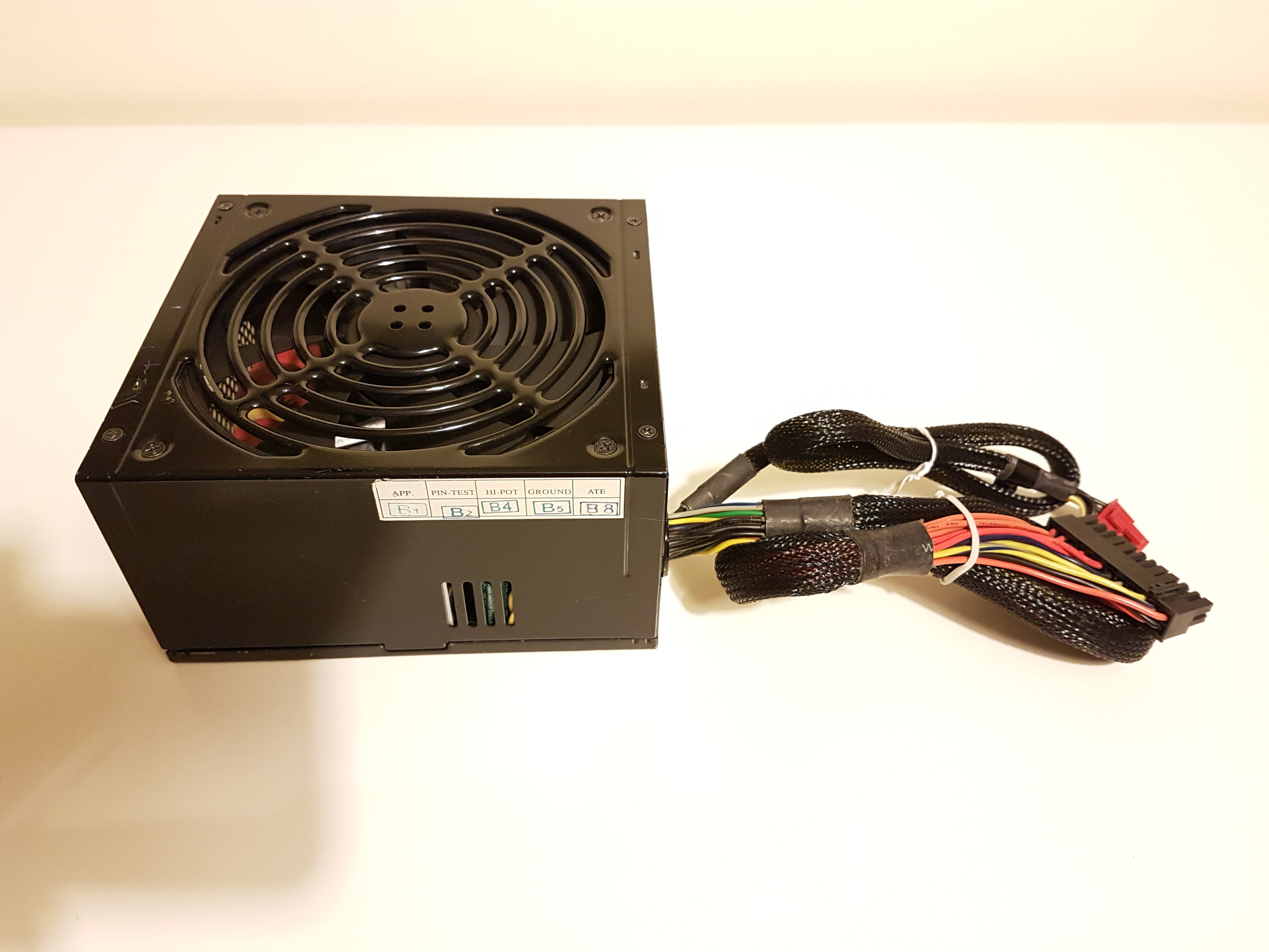 Схема thermaltake toughpower 750w