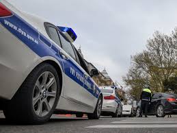 Yol polisi yağışlı hava şəraiti ilə bağlı hərəkət iştirakçılarına müraciət edib