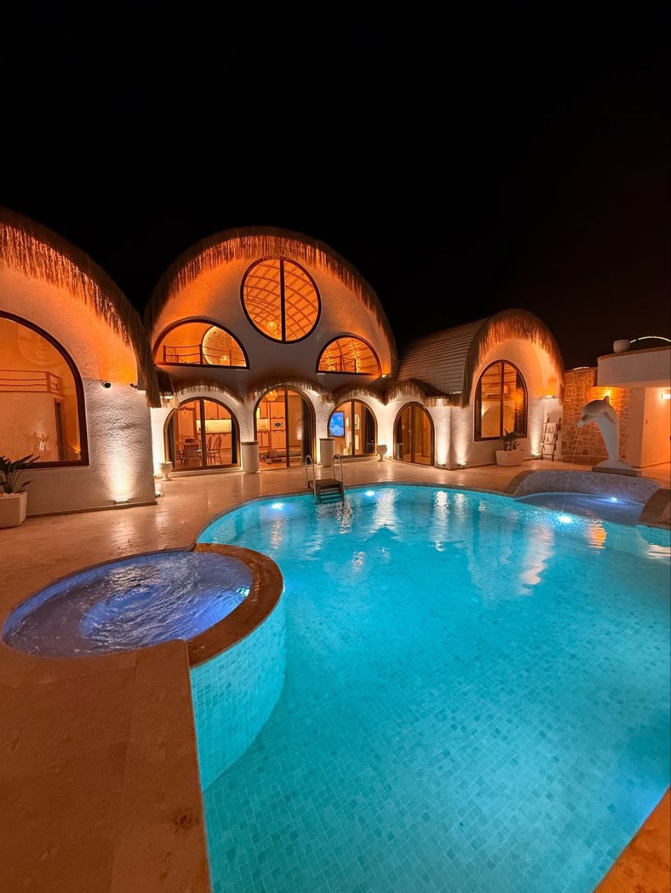 LOBBY BUNGALOV