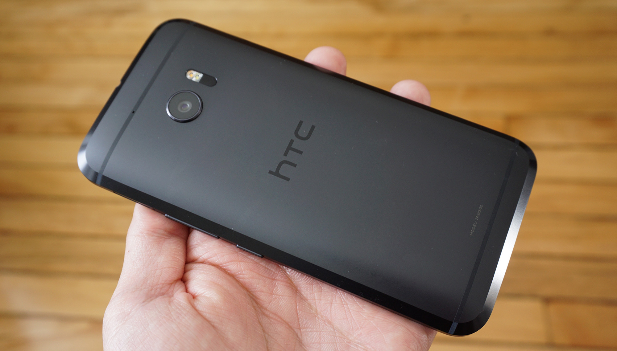 HTC U11 Plus'ın render görüntüleri ortaya çıktı