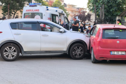 Bursa İnegöl'de Feci Kaza: 4 Yaralı Hastaneye Kaldırıldı