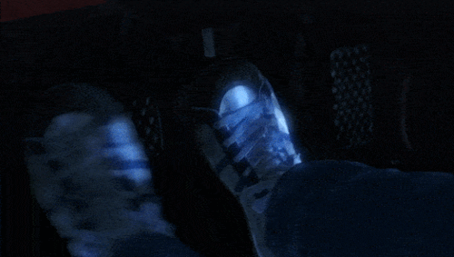 Akb3yQ.gif