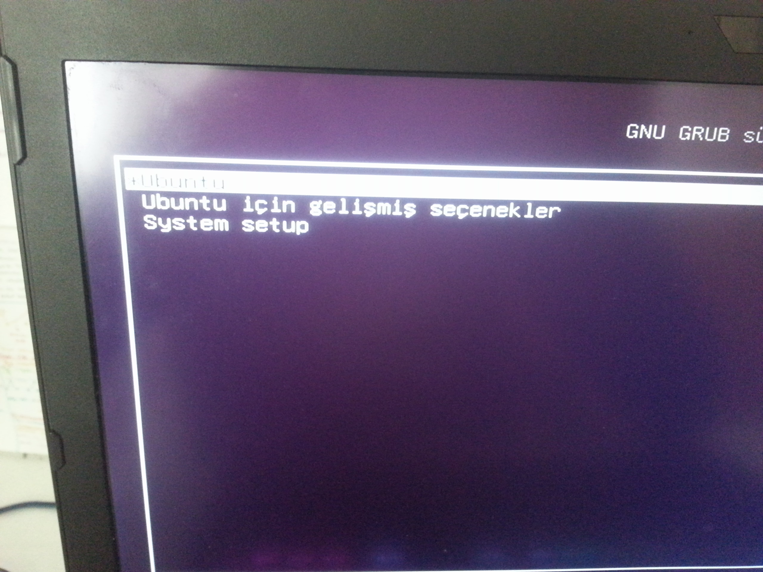 Emj0LD.jpg
