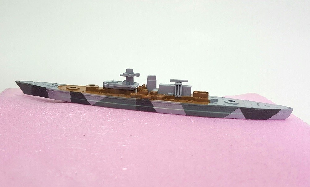 Линкор 200. Scharnhorst из бумаги. Линкор из картона. Scharnhorst Dragon 1/350.