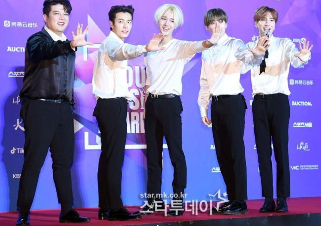 Super Junior General Photos (Super Junior Genel Fotoğrafları) - Sayfa 10 W7EGvm