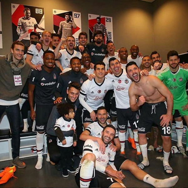 Fenerbahçe Zaferi Sevinci