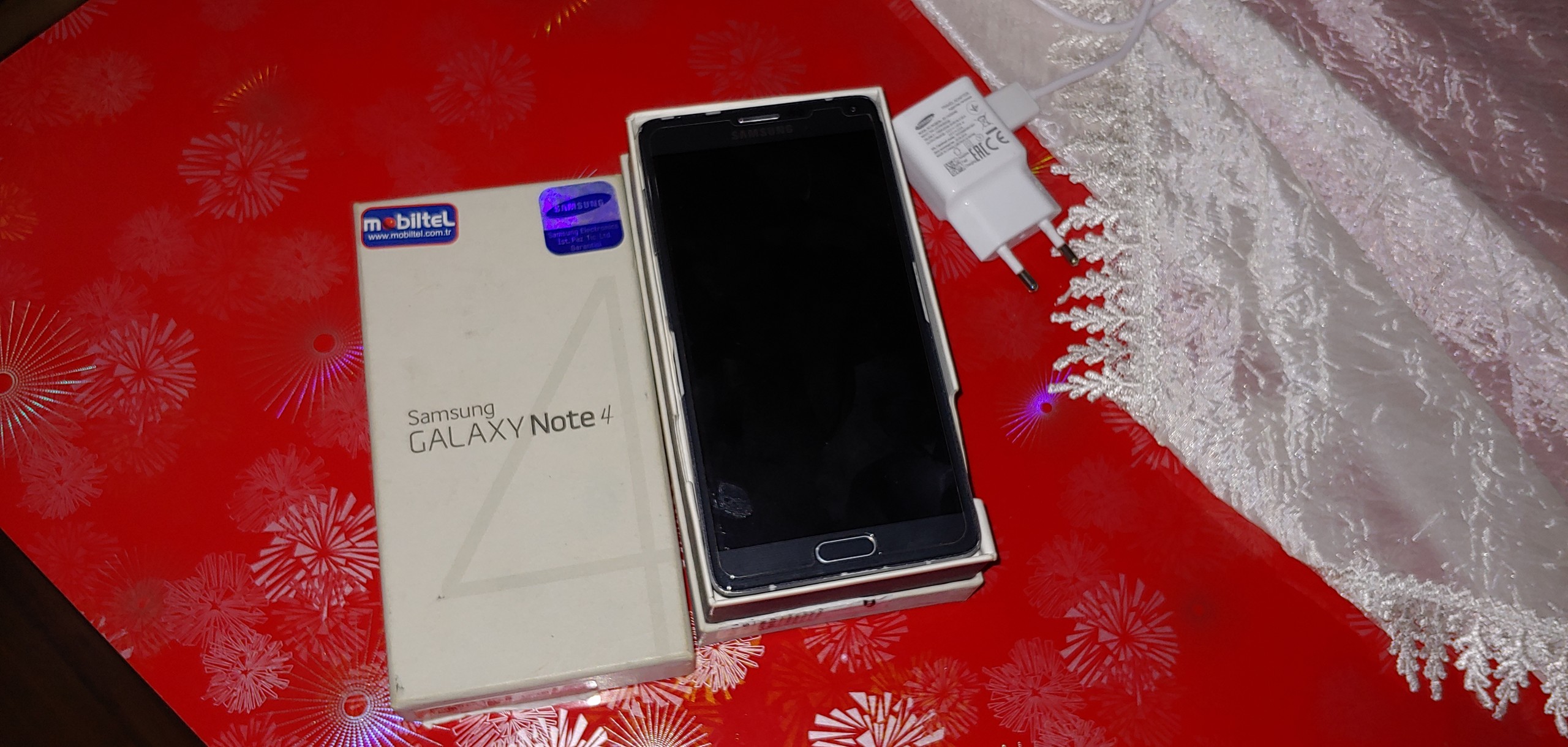 Samsung Note 4 32 Gb Kutulu Faturalı ------SATILDI------