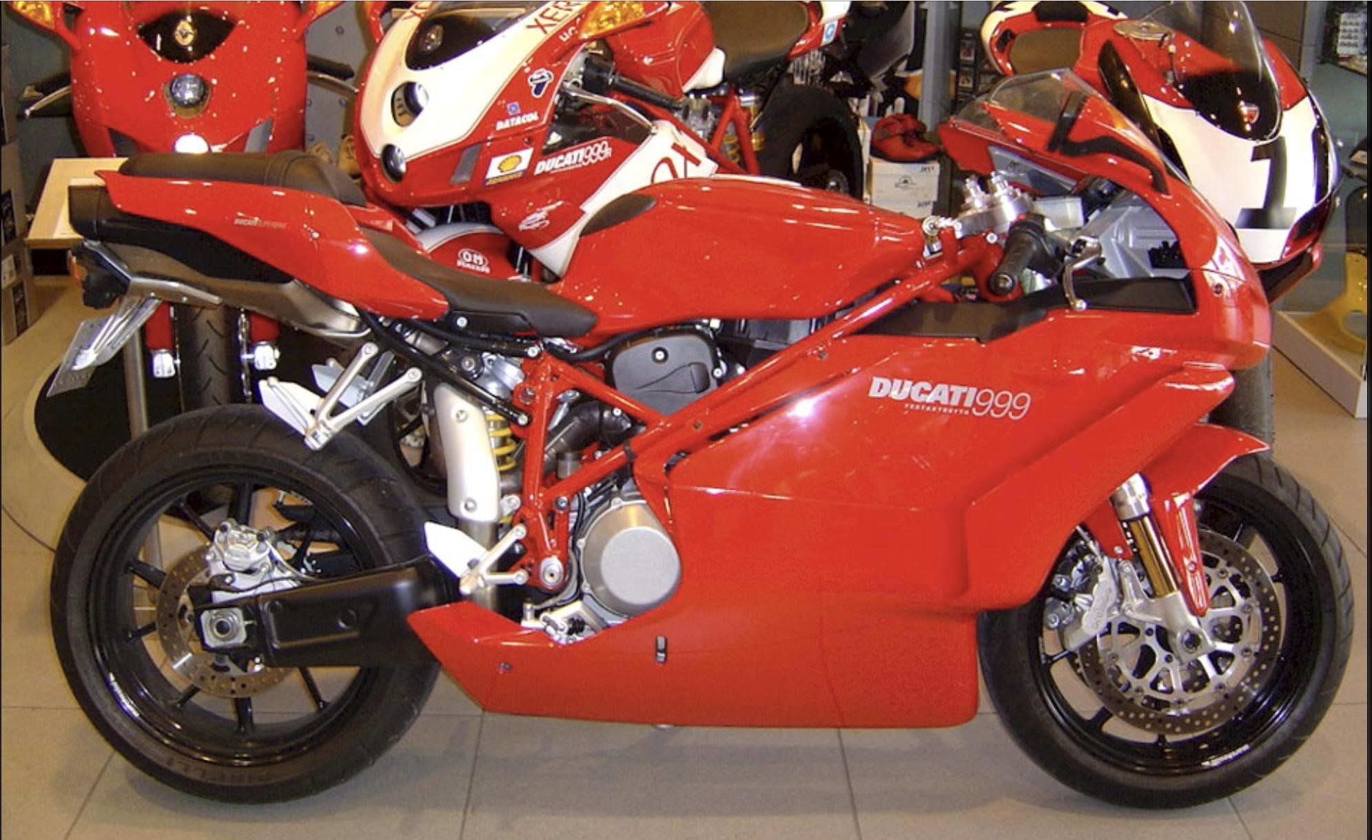 Lohnt sich eine Ducati 999 beim Motorradkauf noch im Jahr 2023?