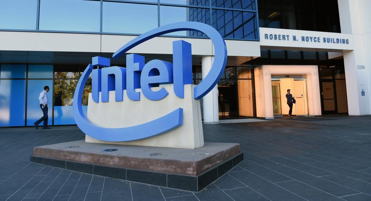 Intel, Tower Semiconductor Satn Almay Planlyor