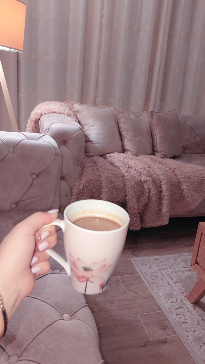 Bu gecə yanımda qal ,istərsən canımı al, yamandır halım mən,mənidə yanına al📵