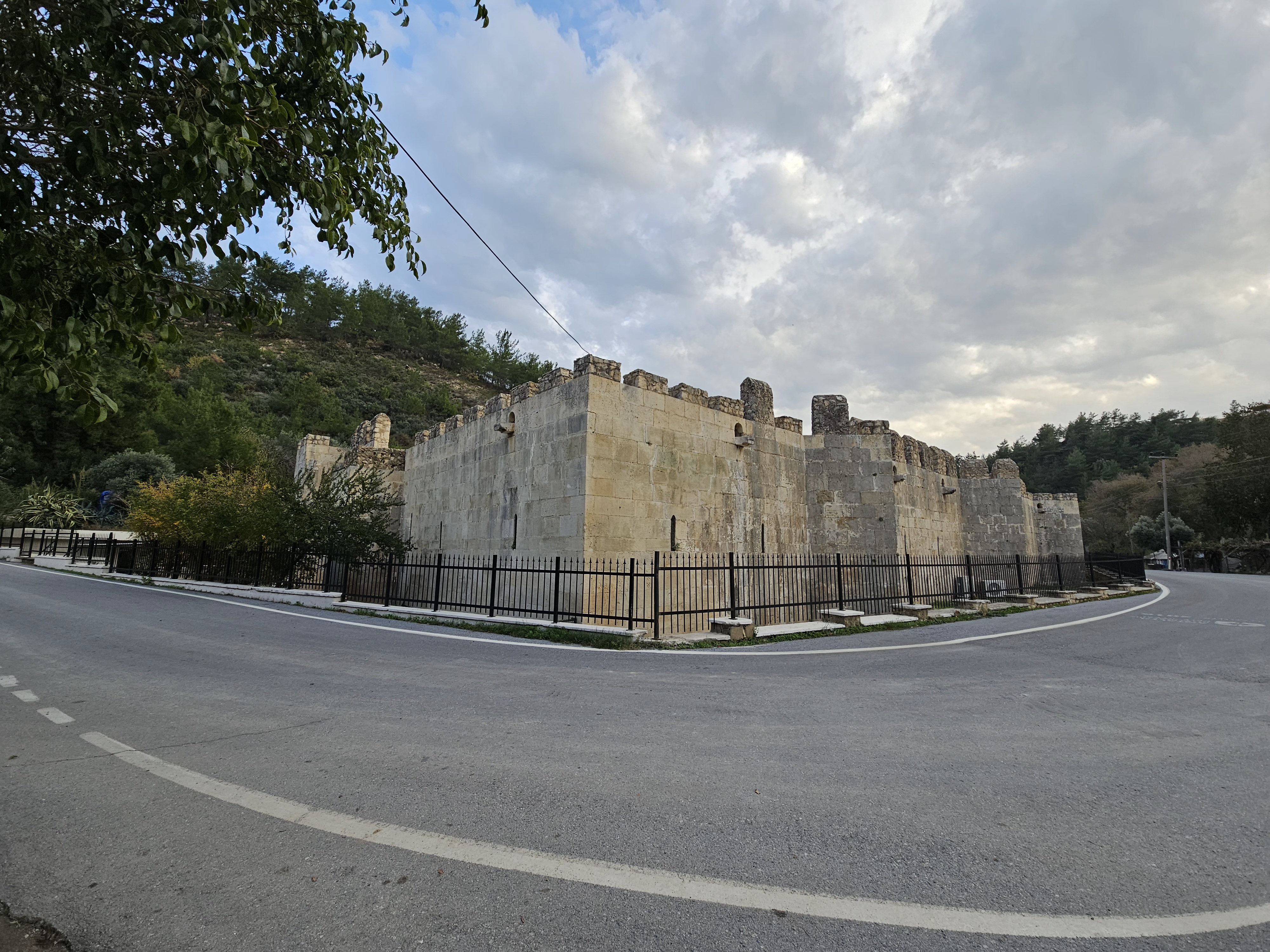 fayzawn.jpg