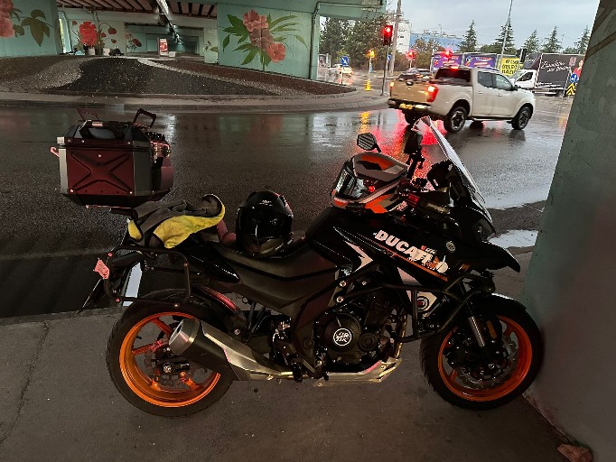 fr868st.jpg