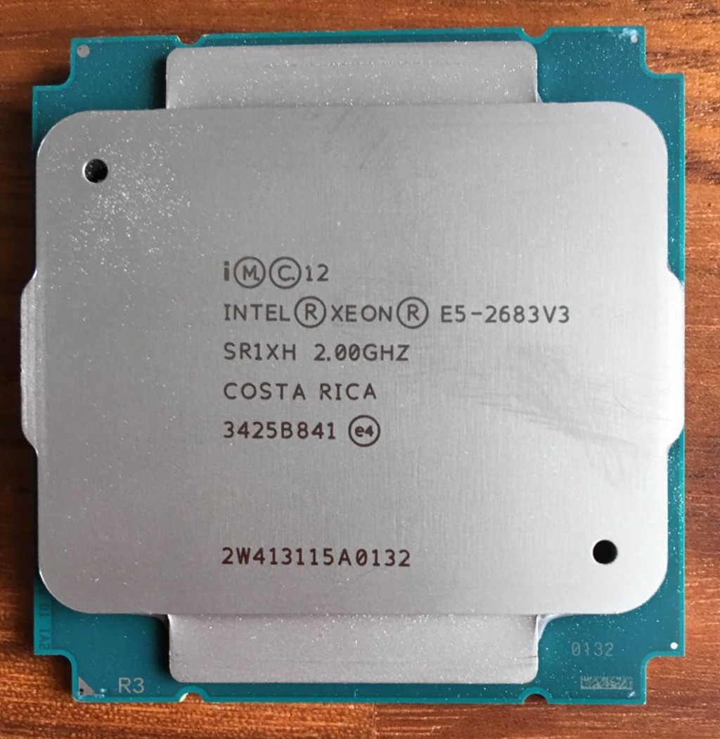 Intel xeon e7 8895 v2. Процессор Intel Xeon 2673v3. Intel Xeon e5 2673 v3. Процессор Intel Xeon e5 2678 v3. Intel Xeon e5-2696v3 процессор.