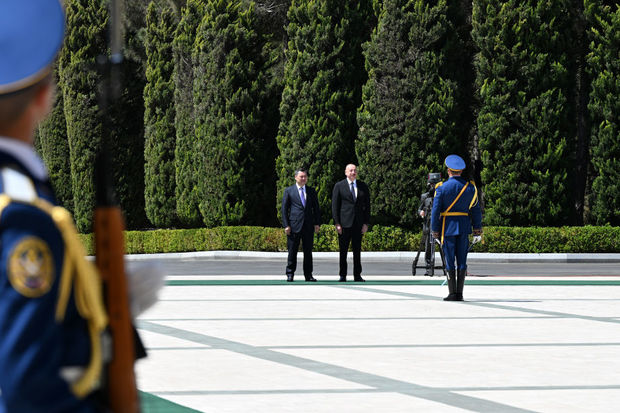 Qırğızıstan Prezidenti Sadır Japarovun rəsmi qarşılanma mərasimi olub – FOTO/VİDEO