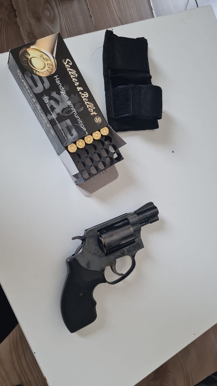 [Resim: jm8mwck.jpg]