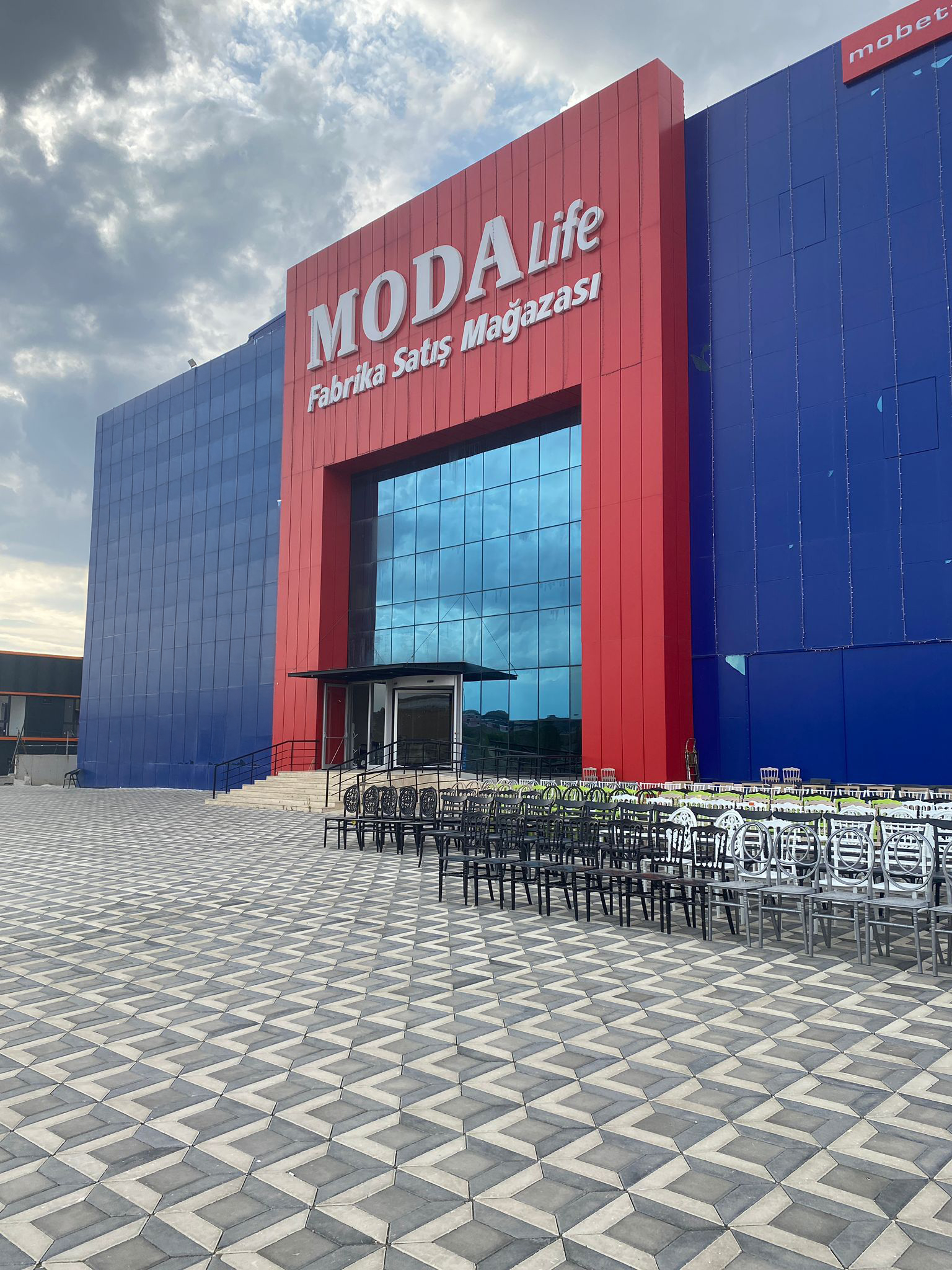 Modalife Atapark Mağazası dış cephe görünümü
