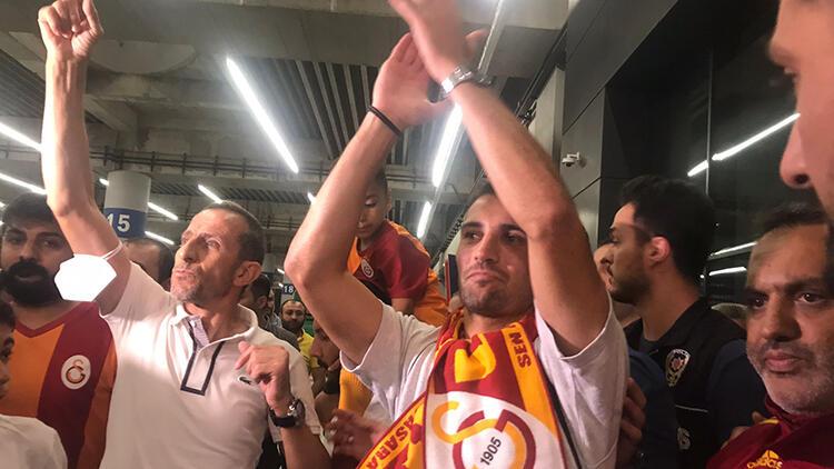 Galatasaray, Leo Dubois ile grmelere balandn KAP'a bildirdi