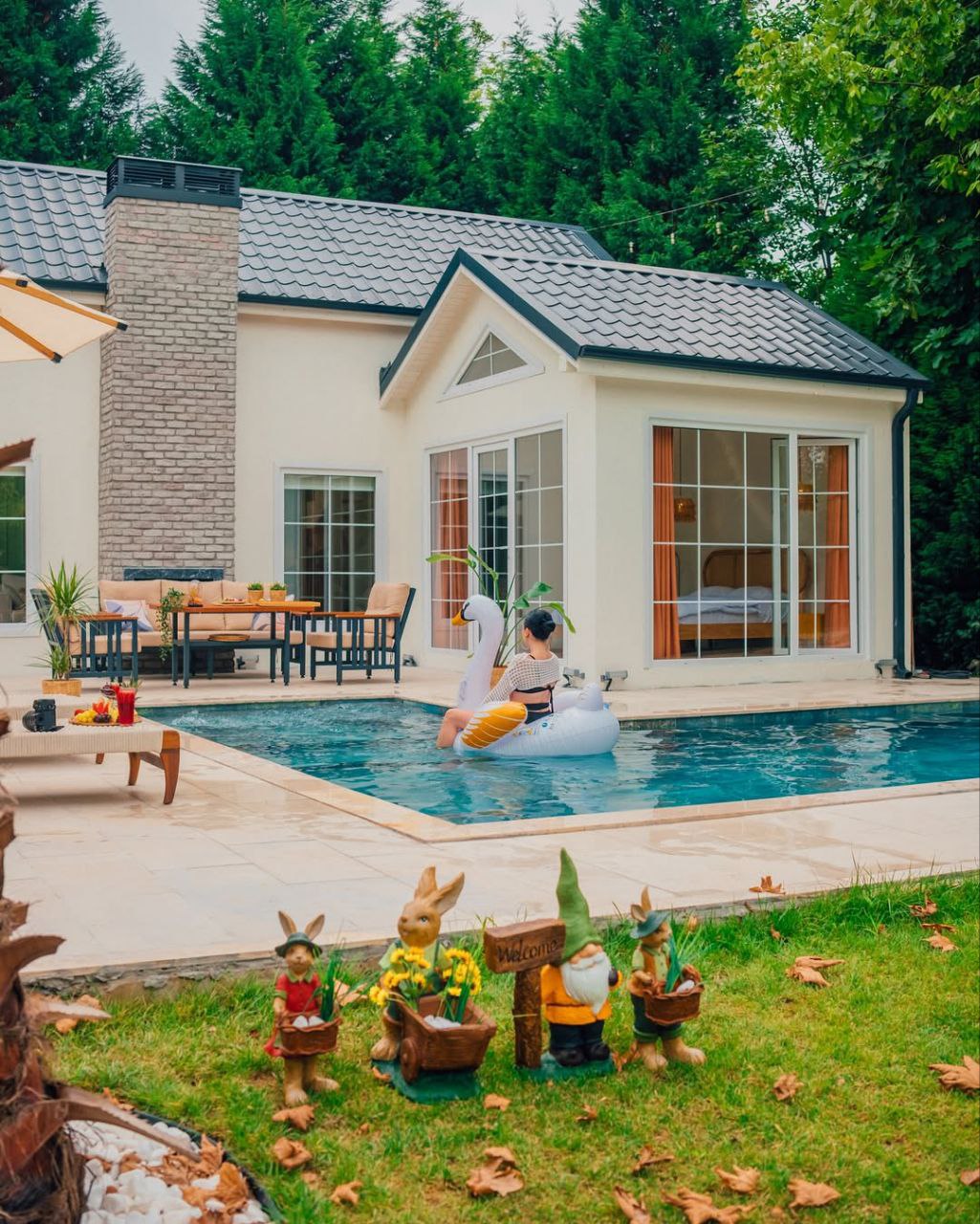 Lotus Bungalov