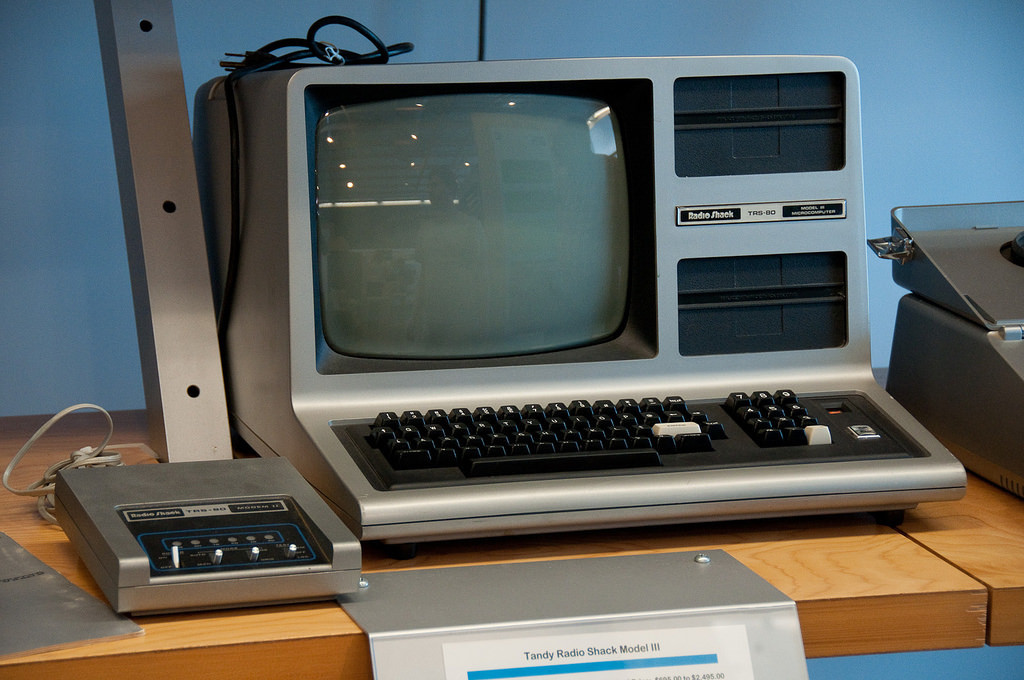Персональные электронные вычислительные машины. МИКРОЭВМ 80с552 Philips. ЭВМ 70-Е. МИКРОЭВМ 1971. МИКРОЭВМ 1980.