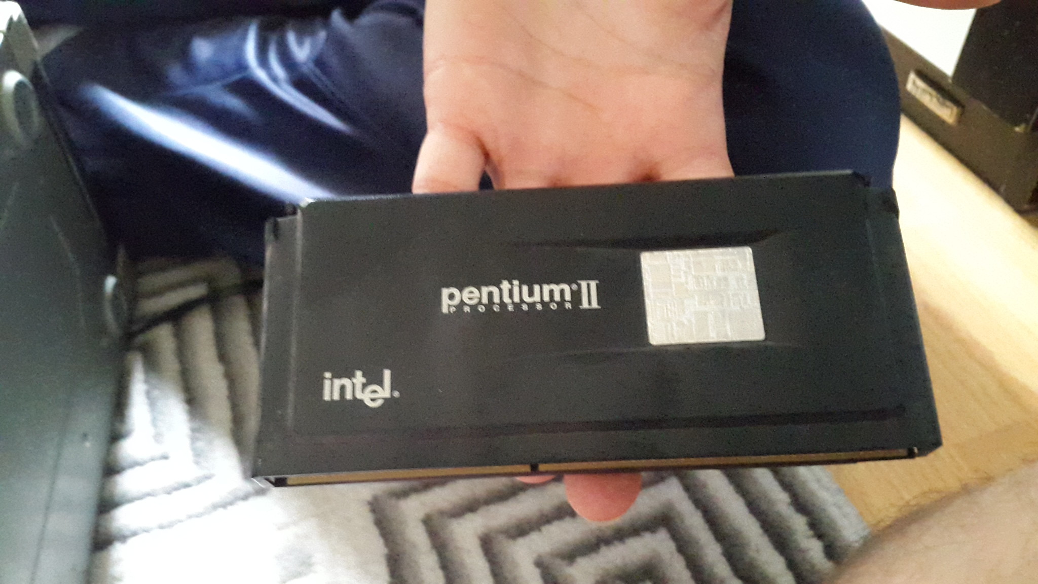 Pentium ii. Pentium 2 350. Пентиум 2. Pentium 2 картридж. Intel Pentium 2 333mhz.