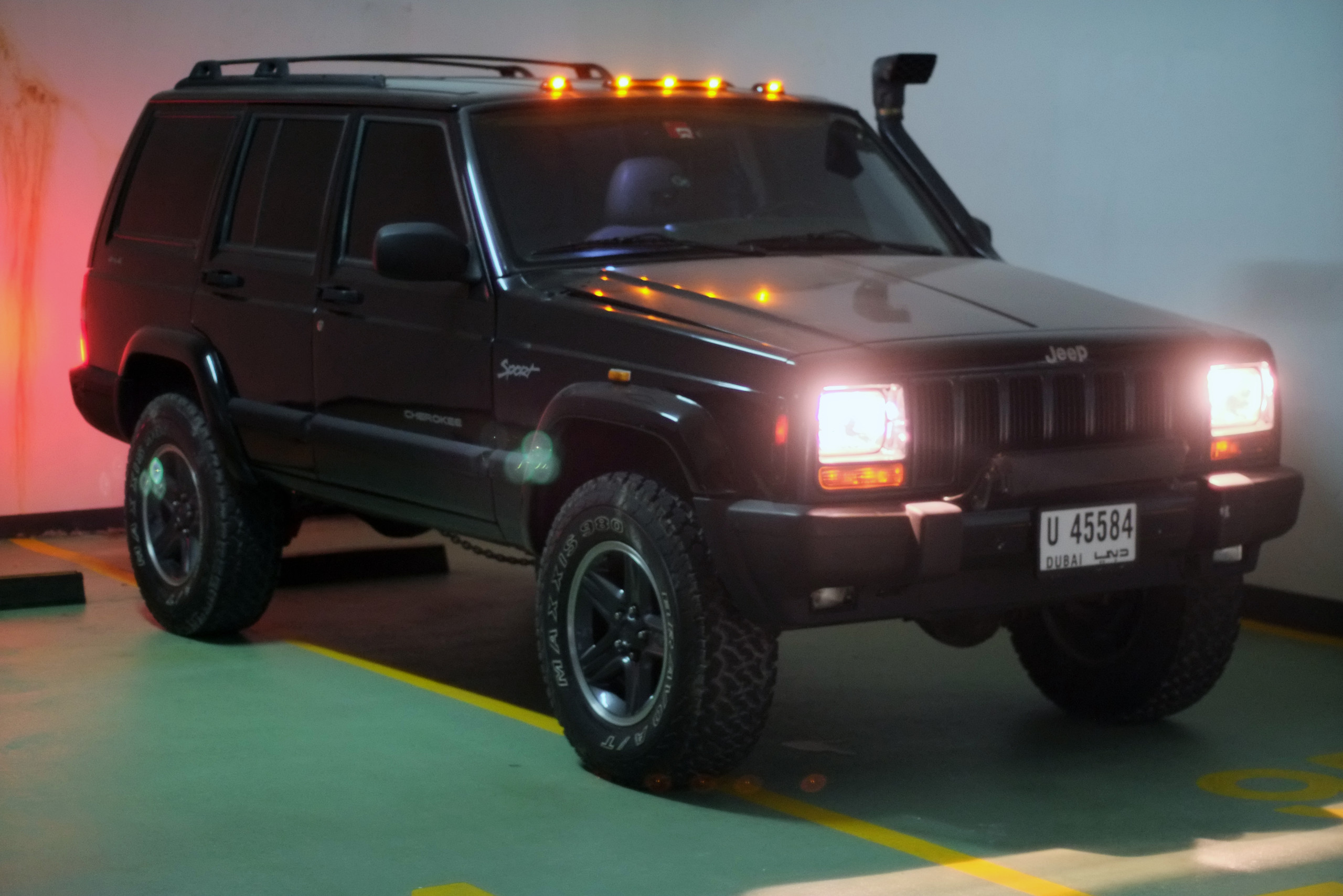 Jeep Cherokee 2000 Sport