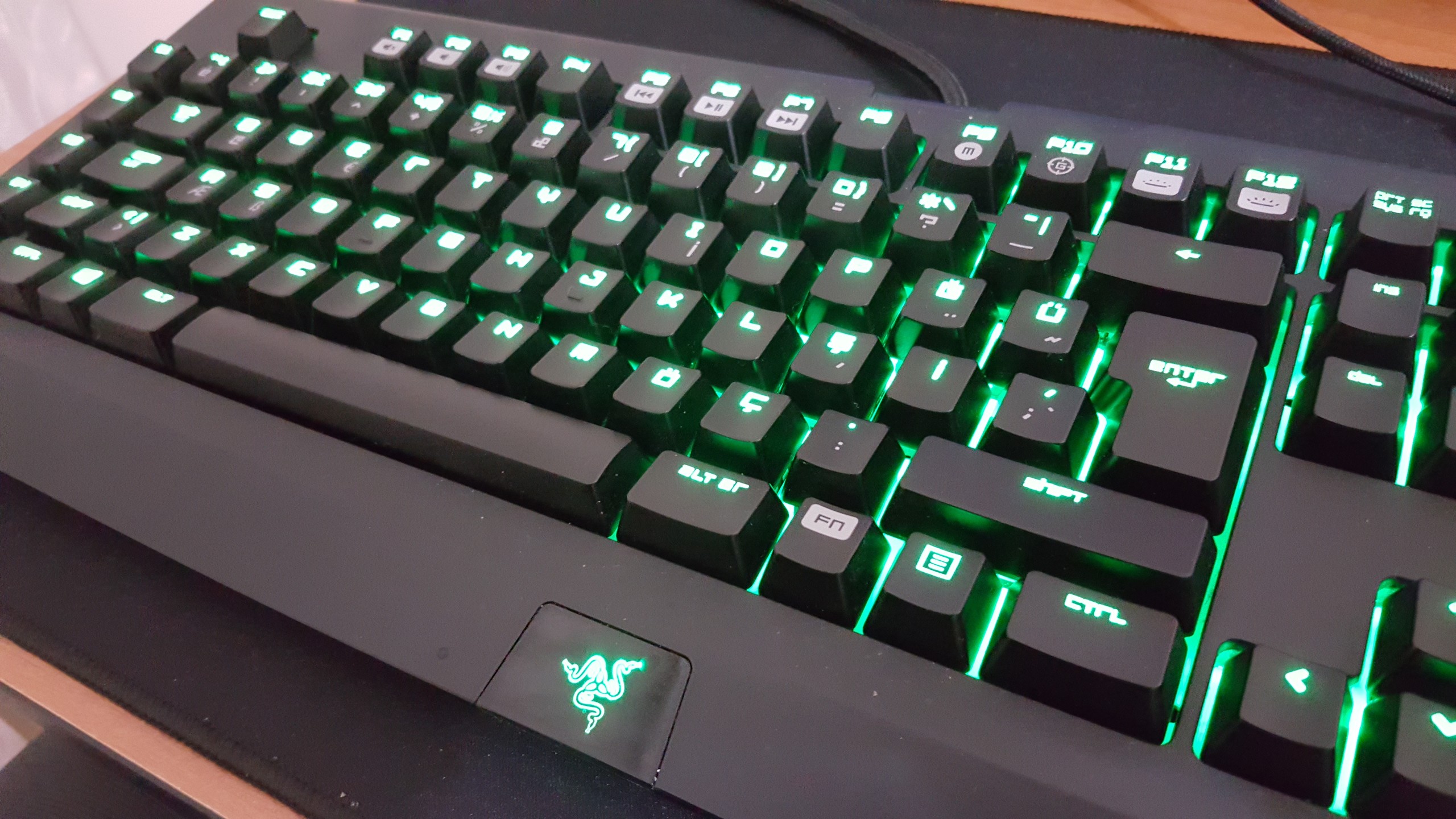 Ardor клавиатура подсветка. Razer BLACKWIDOW Ultimate 2014.