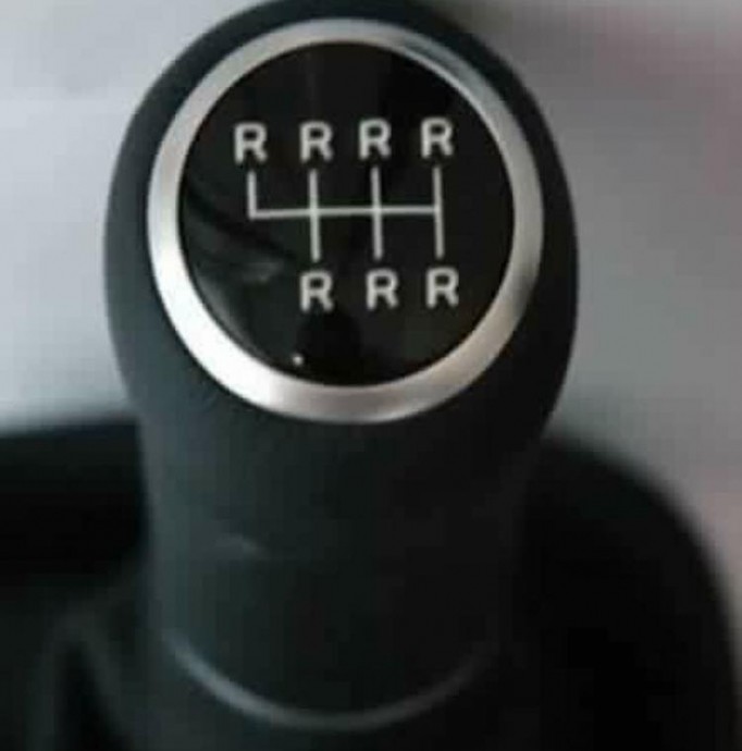r1mWdV.jpg