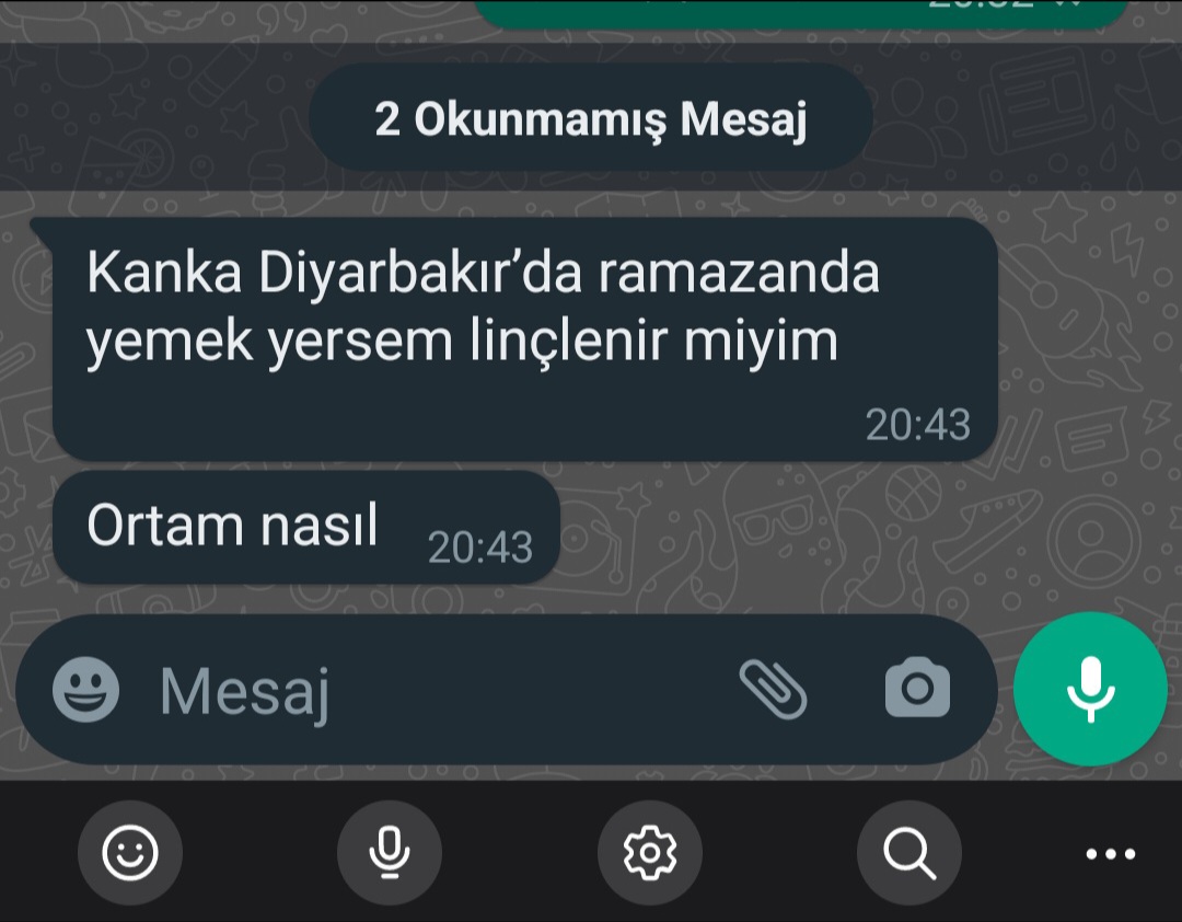 r4rmkcz.jpg