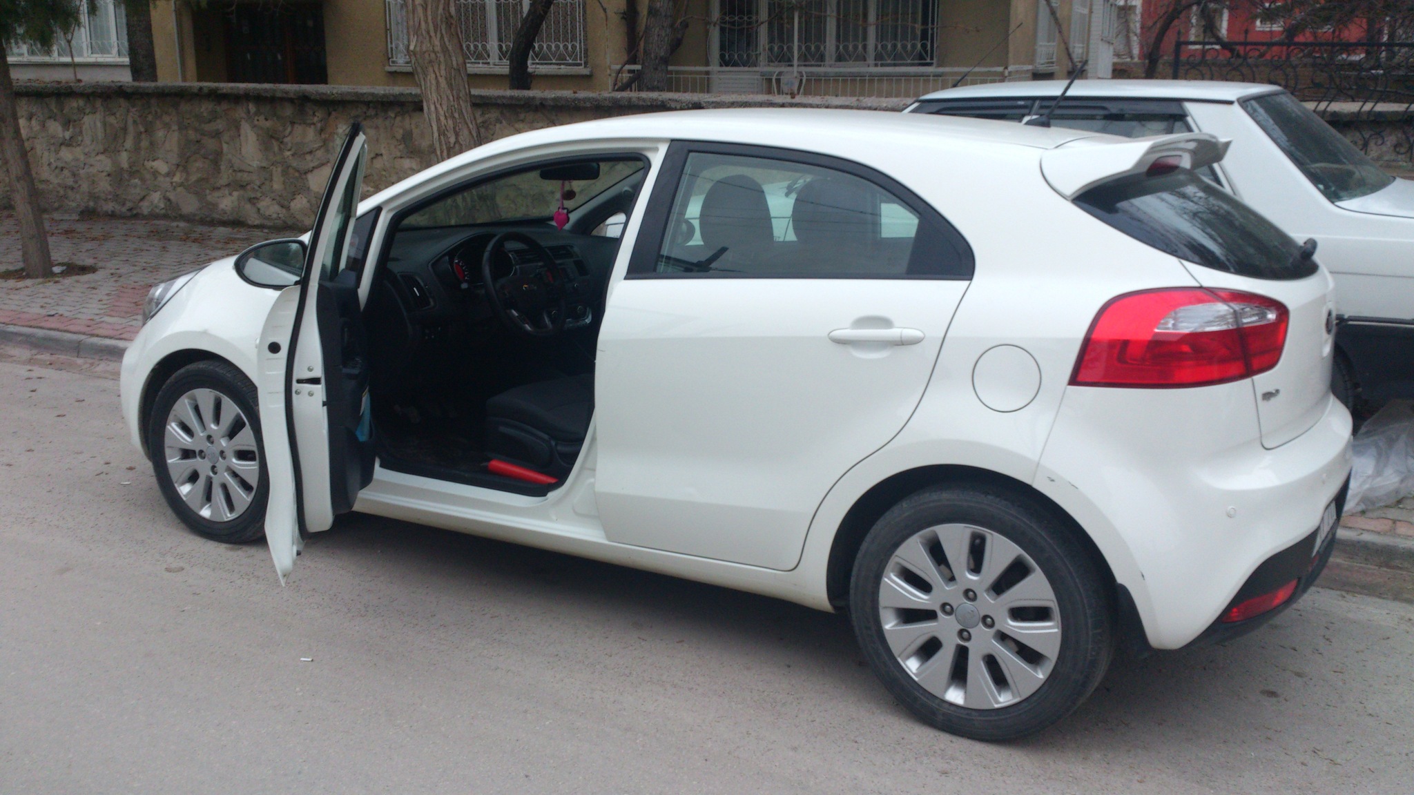 kia rio 2012