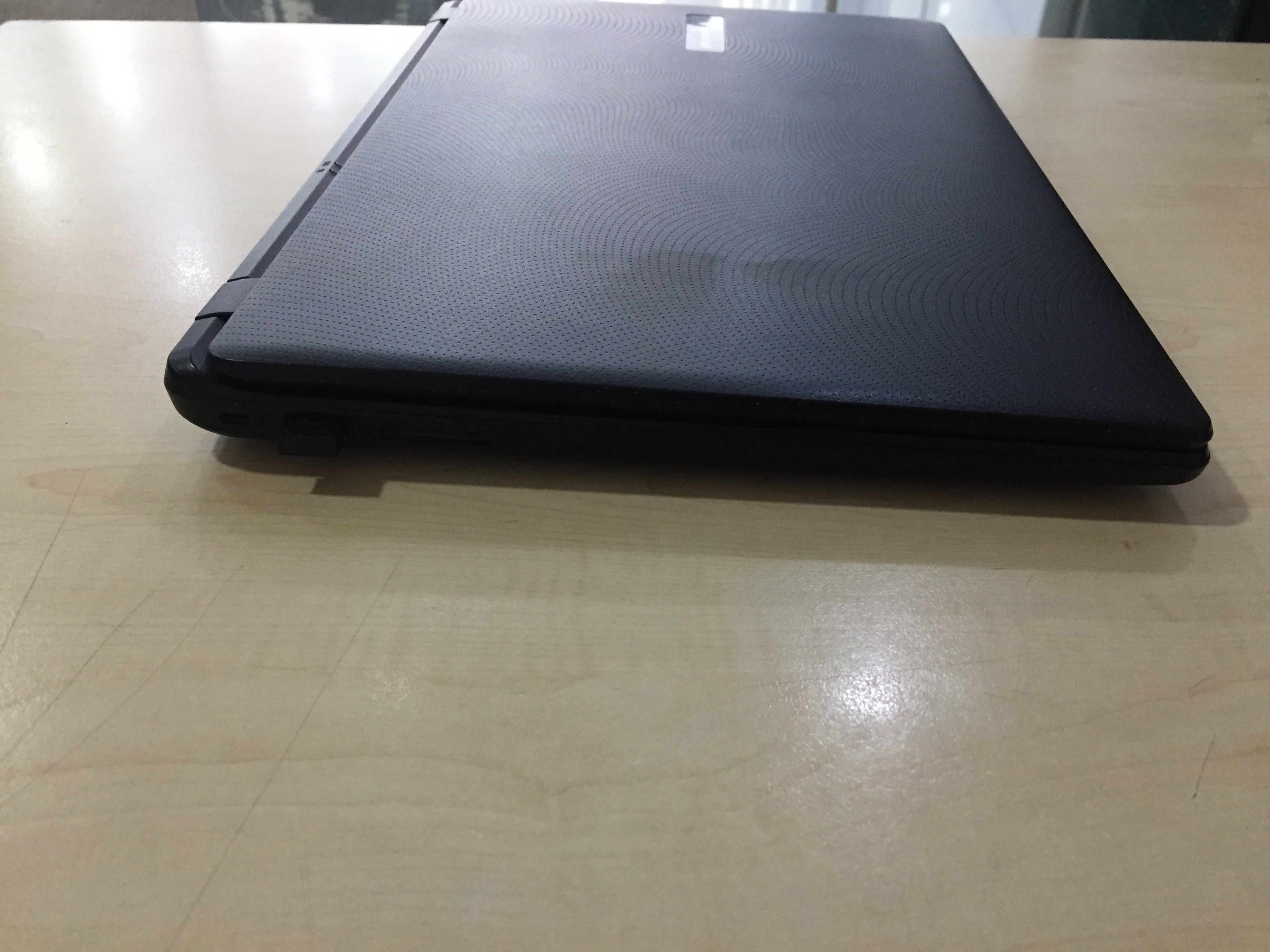 ( 2300 TL  ) Satılık PackardBell i5. 4. nesil Laptop / Minik Kusur Harici Tertemiz