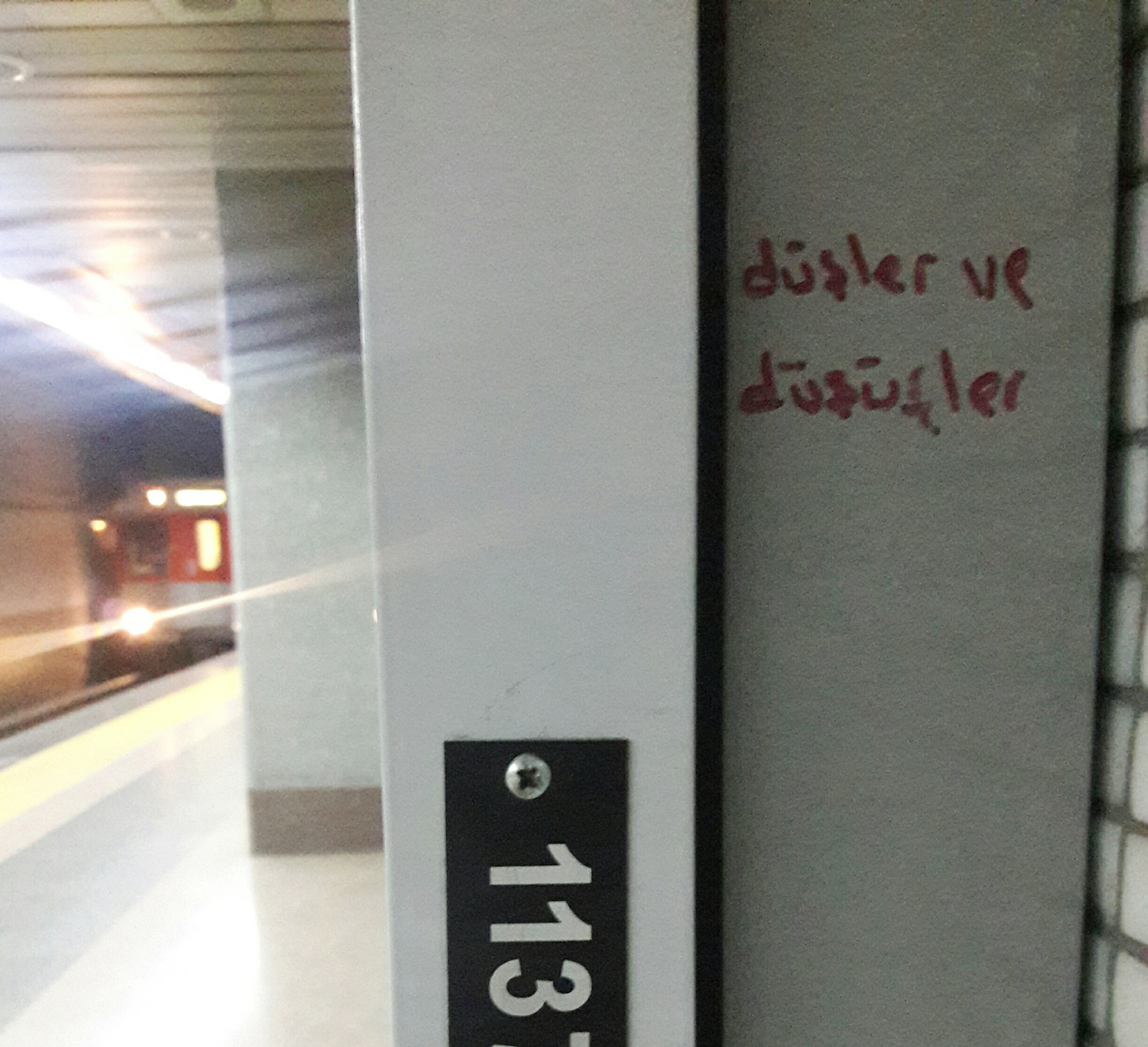 vpW5ZA.jpg